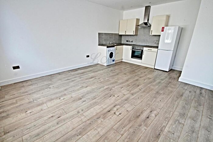 1 Bedroom Flat To Rent In Market Place, Basingstoke, RG21