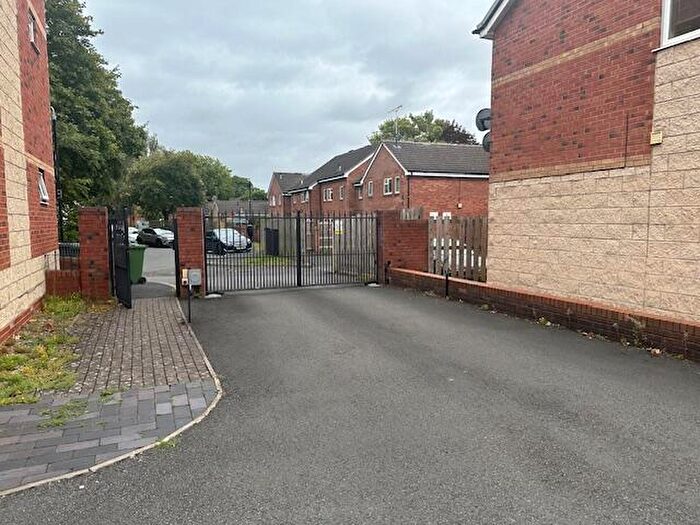 2 Bedroom Apartment To Rent In Perrett Walk, Kidderminster, DY11