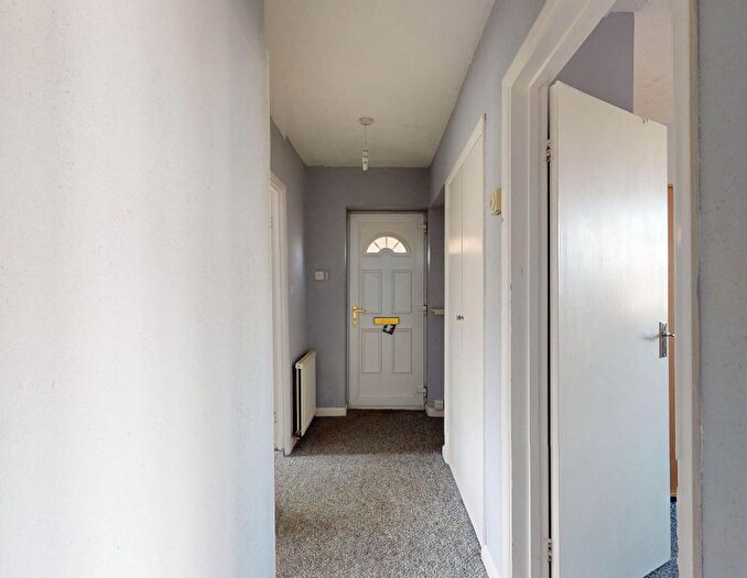 2 Bedroom Flat To Rent In Violet Lane, Croydon, CR0