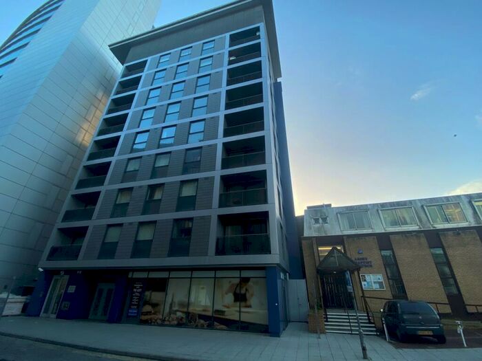 1 Bedroom Apartment To Rent In Abbey Square, Reading, Berkshire, RG1