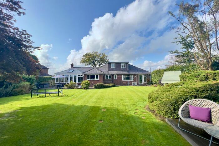 4 Bedroom Detached House For Sale In Wood Lane South, Adlington, Macclesfield, SK10