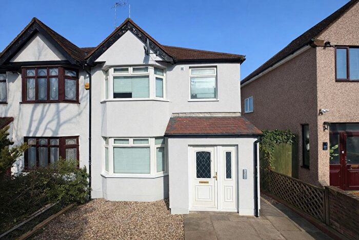 Studio To Rent In Wickham Lane, London, SE2