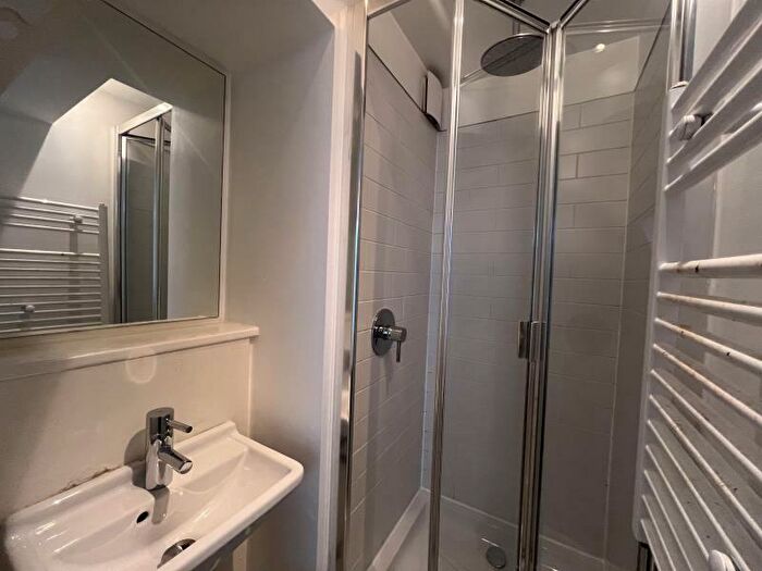 2 Bedroom Apartment To Rent In Saxton, Leeds City Centre, LS9