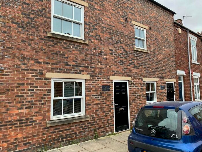 2 Bedroom Property To Rent In Trafalgar Street, York, YO23