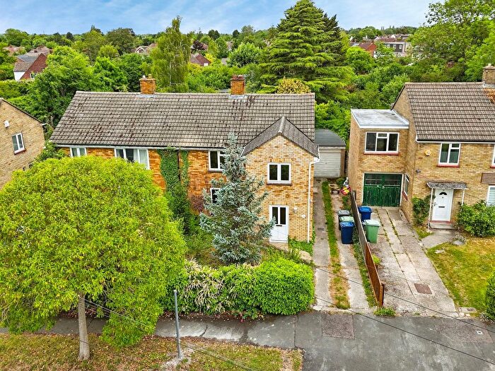 3 Bedroom Semi-Detached House For Sale In Netherhall Way, Cambridge, Cambridgeshire, CB1