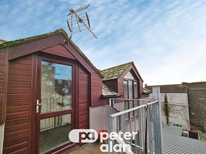 1 Bedroom Flat To Rent In Commercial Road, Newport, NP20