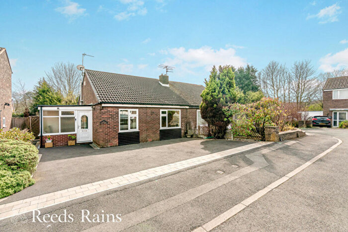 2 Bedroom Bungalow For Sale In Langholme Close, Barrowford, Nelson, Lancashire, BB9