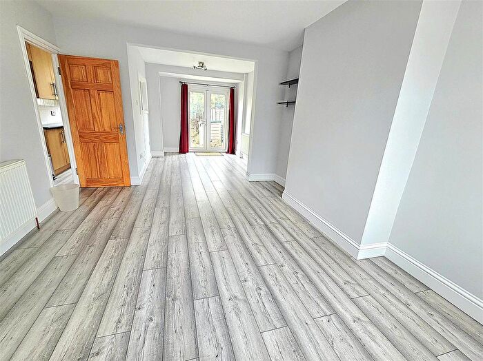 2 Bedroom Terraced House To Rent In Kenilworth Avenue, Harrow, HA2