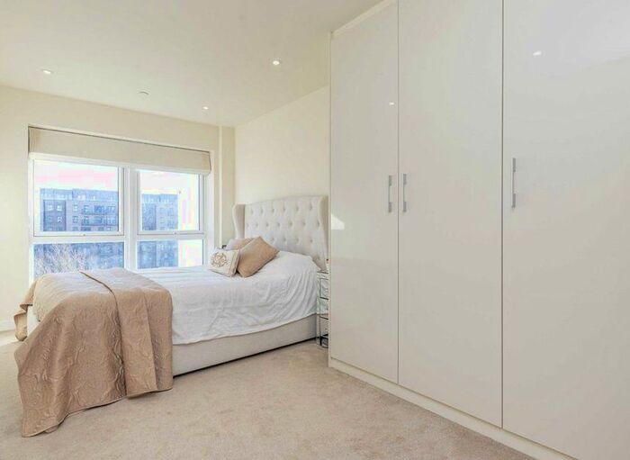 1 Bedroom Flat To Rent In Lapwing Court, Eagle Drive, London, NW9