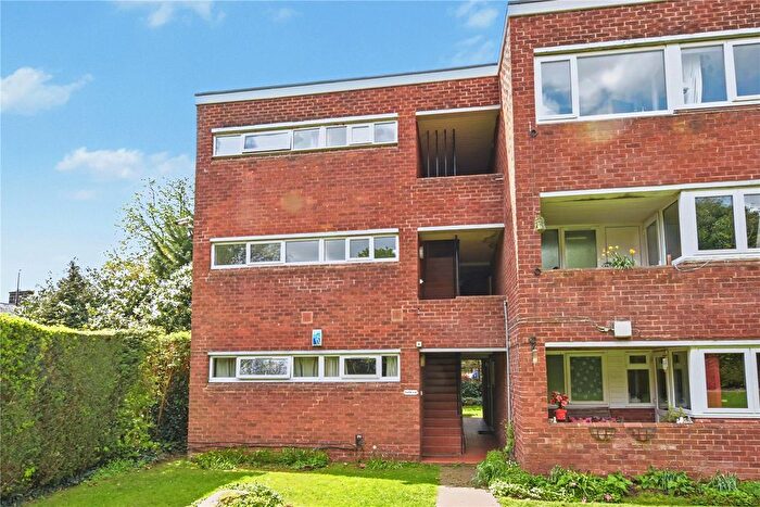 2 Bedroom Flat For Sale In Masham Court, Shaw Lane, Leeds, LS6