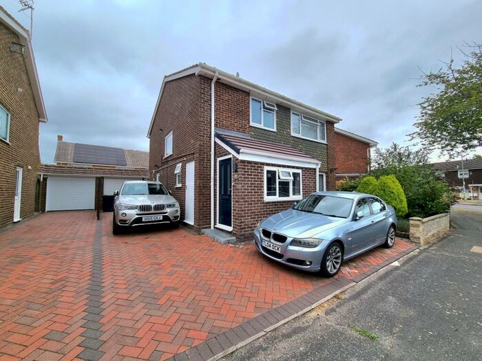 3 Bedroom House To Rent In Woodside, Gosport, PO13
