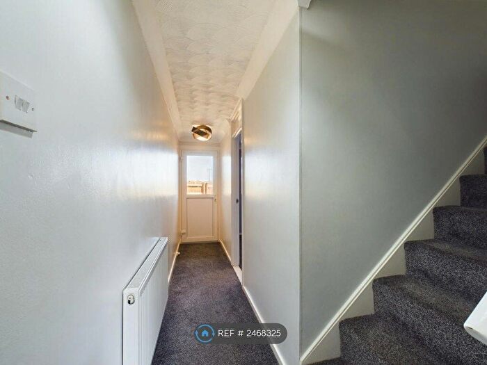 3 Bedroom Terraced House To Rent In Kingston Upon Hull, Hull, HU7