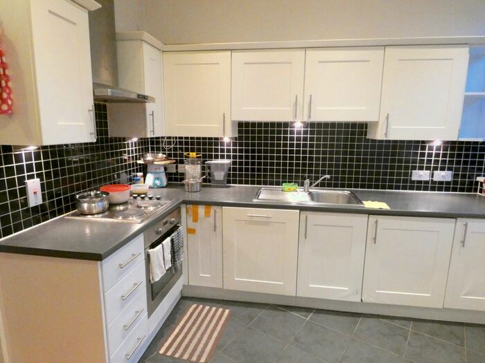 1 Bedroom Flat To Rent In Kingsley Mews, Ley Street, Ilford, IG1