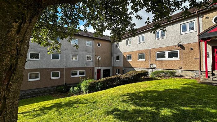 2 Bedroom Flat For Sale In Shiel Walk, Livingston, EH54