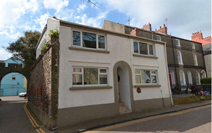 3 Bedroom End Terrace House To Rent In Quaint Ways, Lower Frog Street, Tenby, Pembrokeshire, SA70