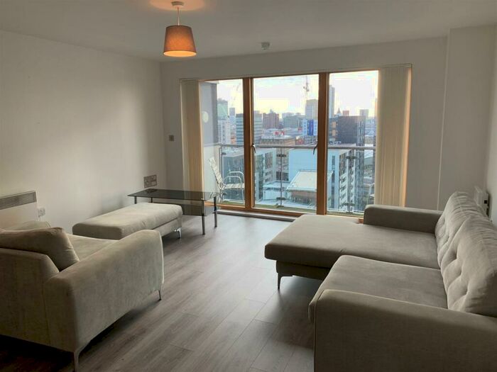 2 Bedroom Apartment To Rent In Britton House, Lord Street, Green Quarter, M4