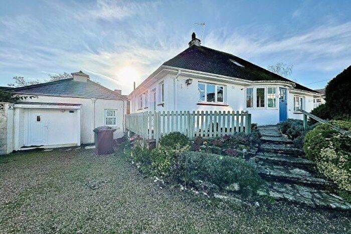 4 Bedroom Detached Bungalow To Rent In Old Coastguard Road, Poole, BH13
