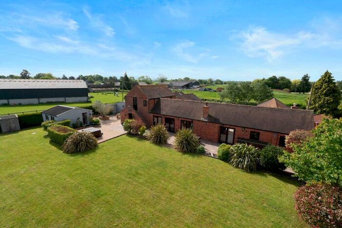 4 Bedroom Barn Conversion For Sale In Mussel End, Sandhurst, Gloucester, GL2