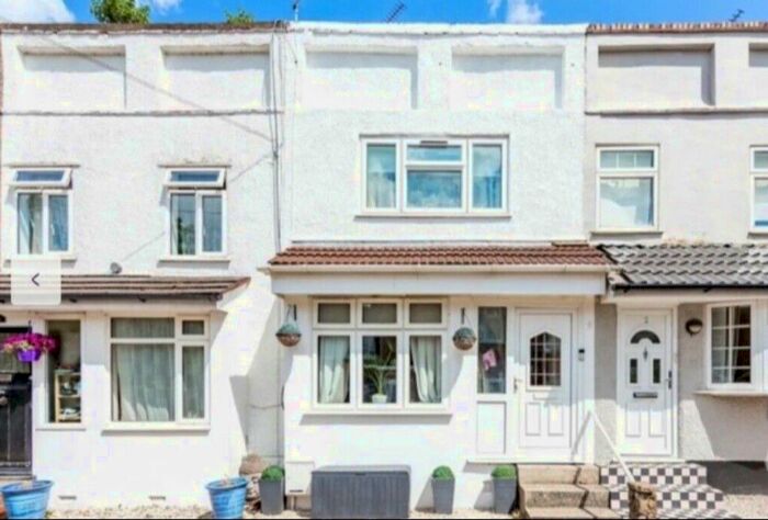 3 Bedroom Semi-Detached House To Rent In Deans Road, Warley, Brentwood CM14