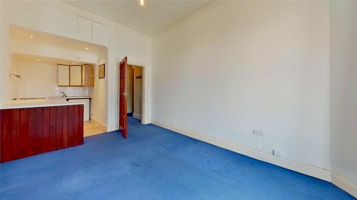 1 Bedroom Flat To Rent In Thornwood Avenue, Glasgow, G11