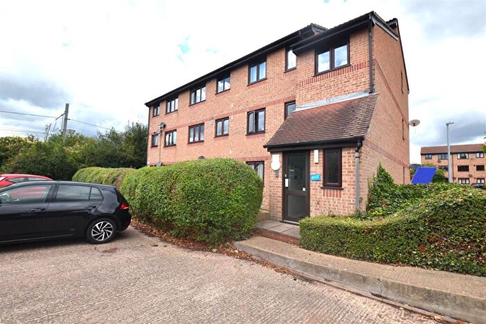1 Bedroom Apartment To Rent In Steeple Close, Rochford, SS4