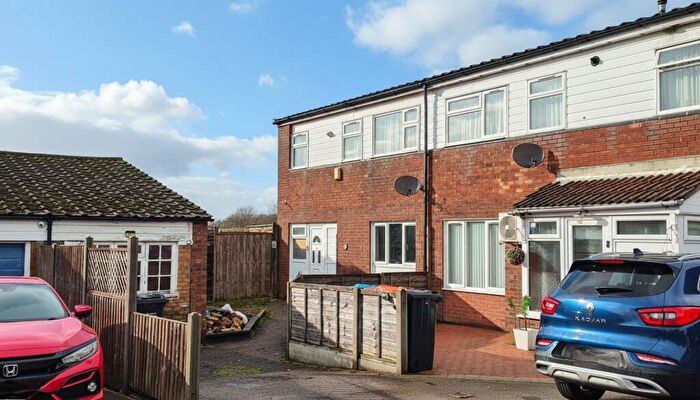 3 Bedroom Semi Detached House For Sale In Akerman Close, Greenleys, Milton Keynes, MK12