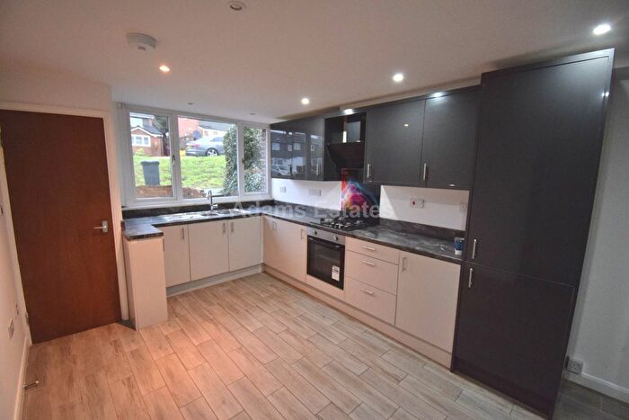 5 Bedroom Terraced House To Rent In Barnsdale Road, Reading, RG2