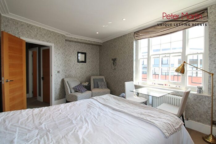 Studio To Rent In Forest Court, Edgware Road, Hyde Park Estate, W2