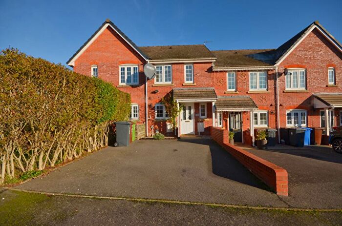 2 Bedroom Terraced House For Sale In Gainage Close, Corby, NN18