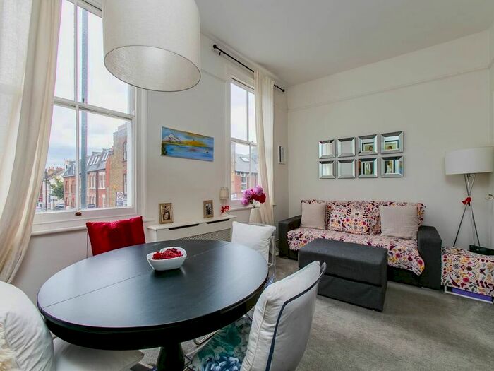 1 Bedroom Flat To Rent In Lillie Road, London, SW6