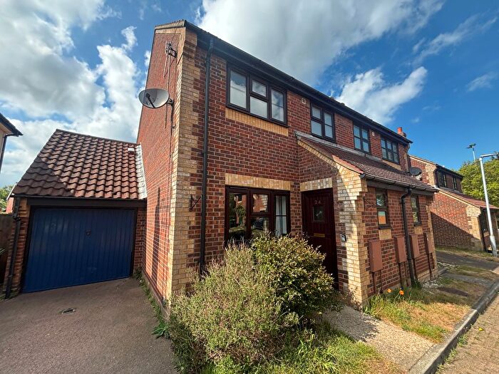 3 Bedroom Property To Rent In Woodhouse Close, Sheringham, NR26