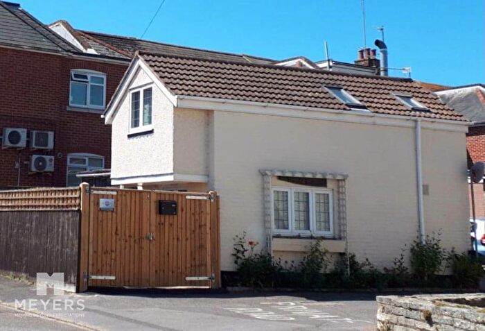2 Bedroom Detached House To Rent In Riverside Lane, Southbourne, BH6
