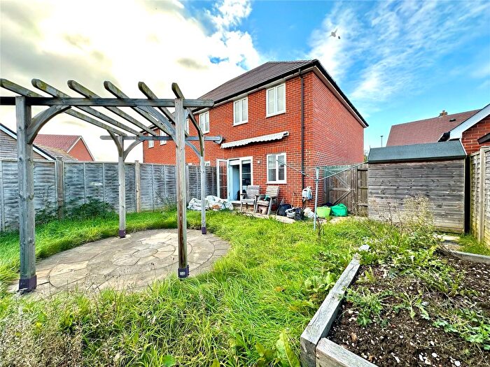 2 Bedroom End Of Terrace House For Sale In Chard Lane, Ringwood, Hampshire, BH24