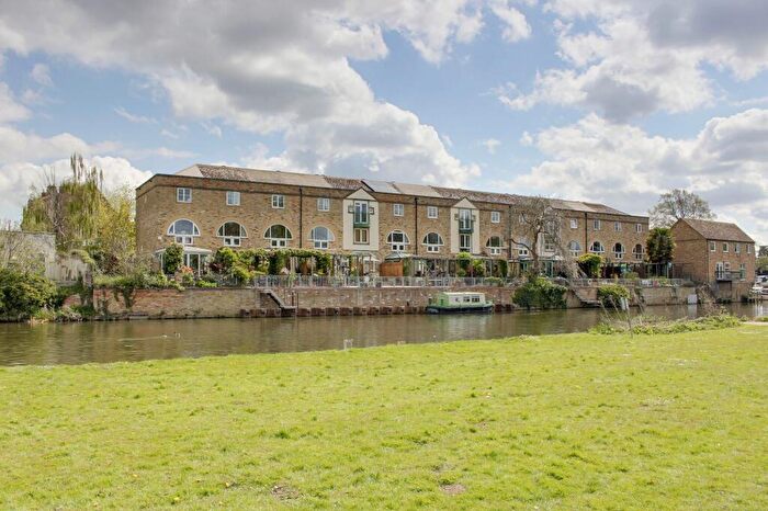 3 Bedroom Property To Rent In River Terrace, St. Neots, PE19