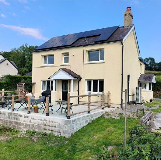 3 Bedroom Detached House For Sale In Pencader, Carmarthen, Carmarthenshire, SA39