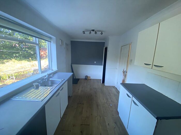 3 Bedroom End Of Terrace House For Sale In Broxtowe Lane, Nottingham, NG8
