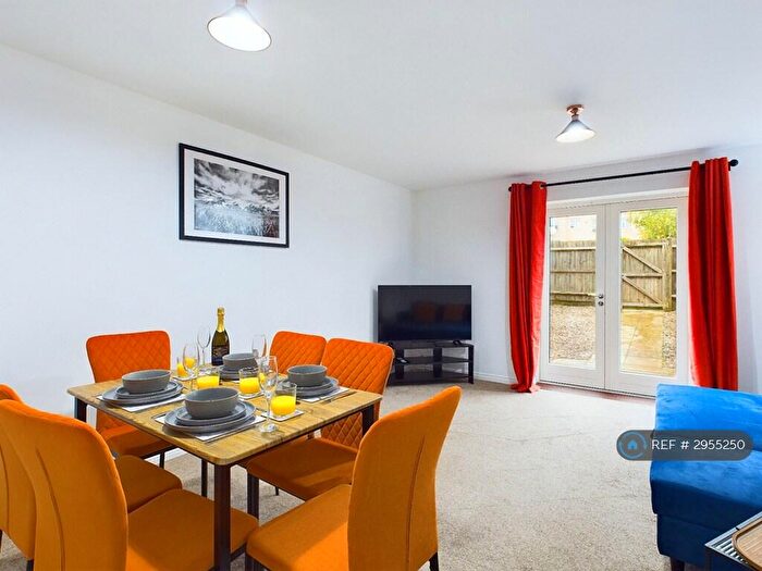 4 Bedroom Semi Detached House To Rent In Pinewood Walk, Cheltenham, GL51