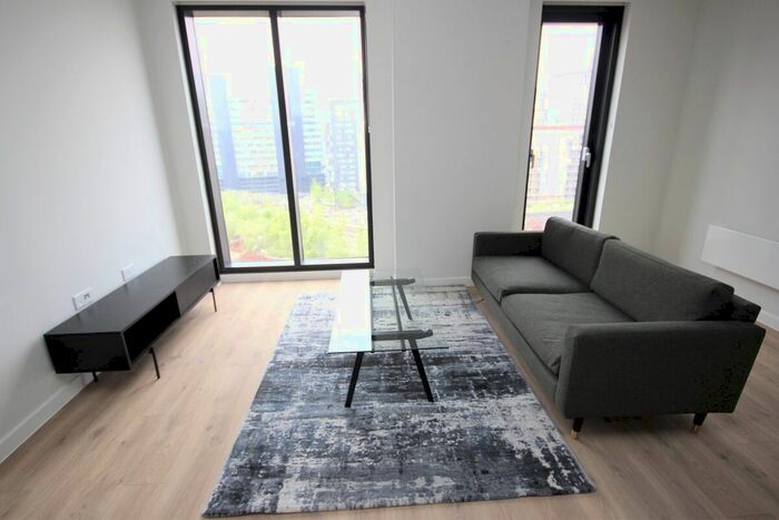 1 Bedroom Flat To Rent In Dantzic Street, Manchester, M4