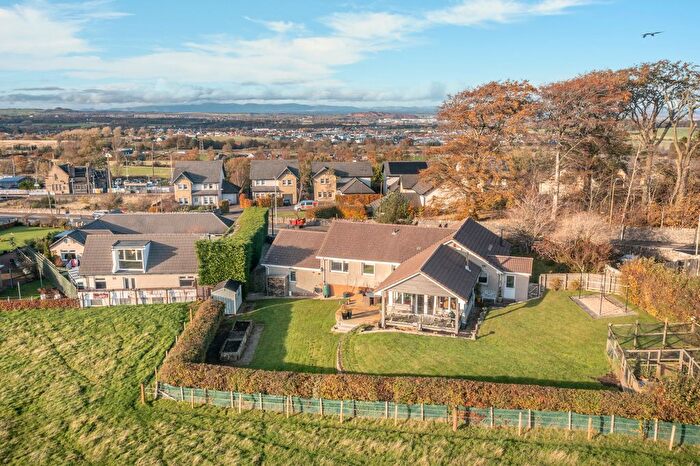 4 Bedroom Bungalow For Sale In Station Road, Kirknewton, West Lothian, EH27