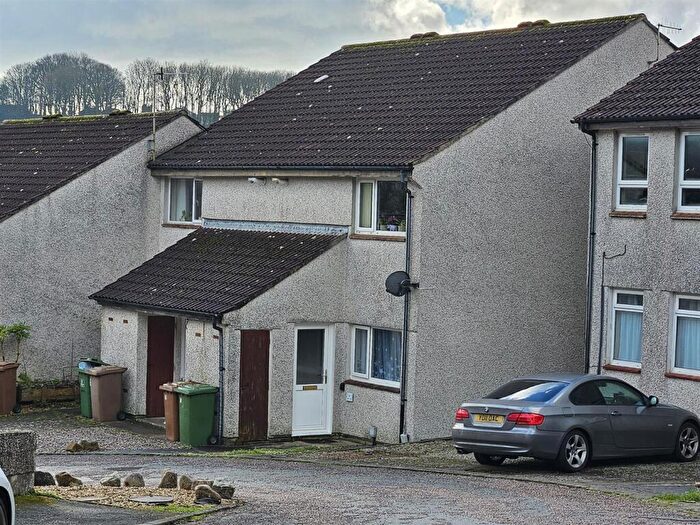 1 Bedroom Flat For Sale In Lavington Close, Plympton, Plymouth, PL7