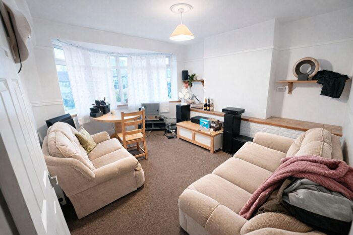 4 Bedroom House To Rent In Beverley Road, Bristol, BS7