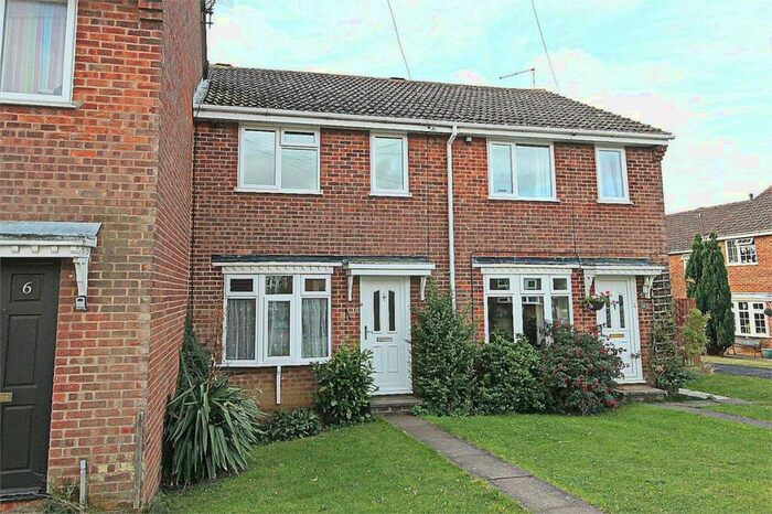 3 Bedroom Detached House To Rent In The Knoll, Brixworth, Northampton, NN6