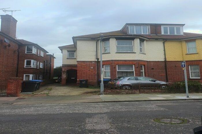2 Bedroom Property To Rent In Cliftonville, Margate, CT9