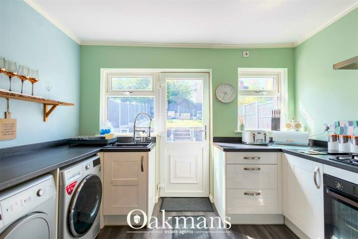 3 Bedroom End Of Terrace House For Sale In Dornton Road, Stirchley, Birmingham, B30