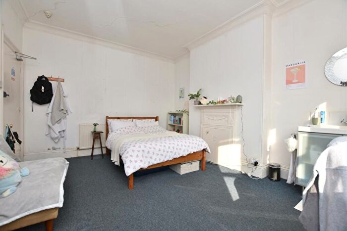 1 Bedroom Semi-Detached House To Rent In Saint Paul's Road, Bristol, BS8