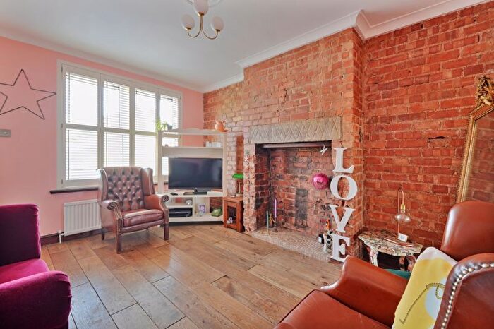 2 Bedroom Terraced House To Rent In Carrill Drive, Sheffield, S6