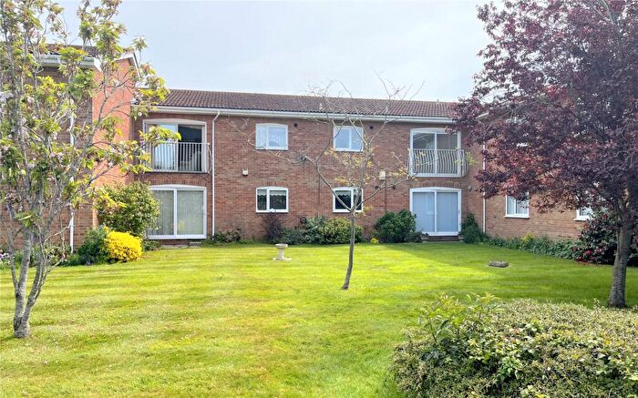 2 Bedroom Apartment For Sale In Waterford Place, Highcliffe, Christchurch, Dorset, BH23
