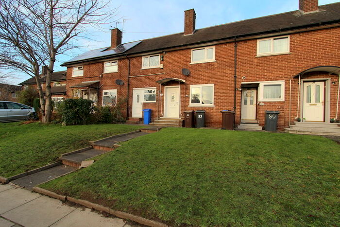 3 Bedroom Terraced House To Rent In Lowedges Road, Lowedges, S8