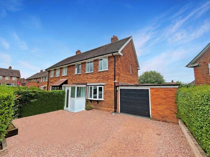 3 Bedroom Semi-Detached House To Rent In Plimsoll Grove, Quinton, B32