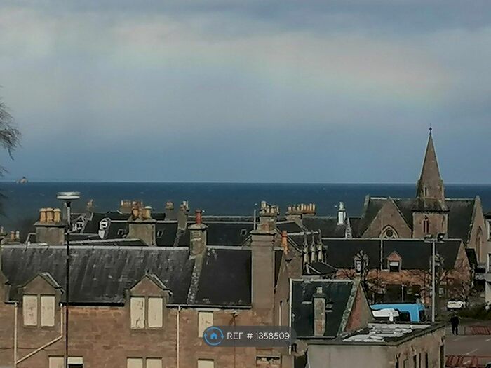 2 Bedroom Flat To Rent In Leopold Street, Nairn, IV12